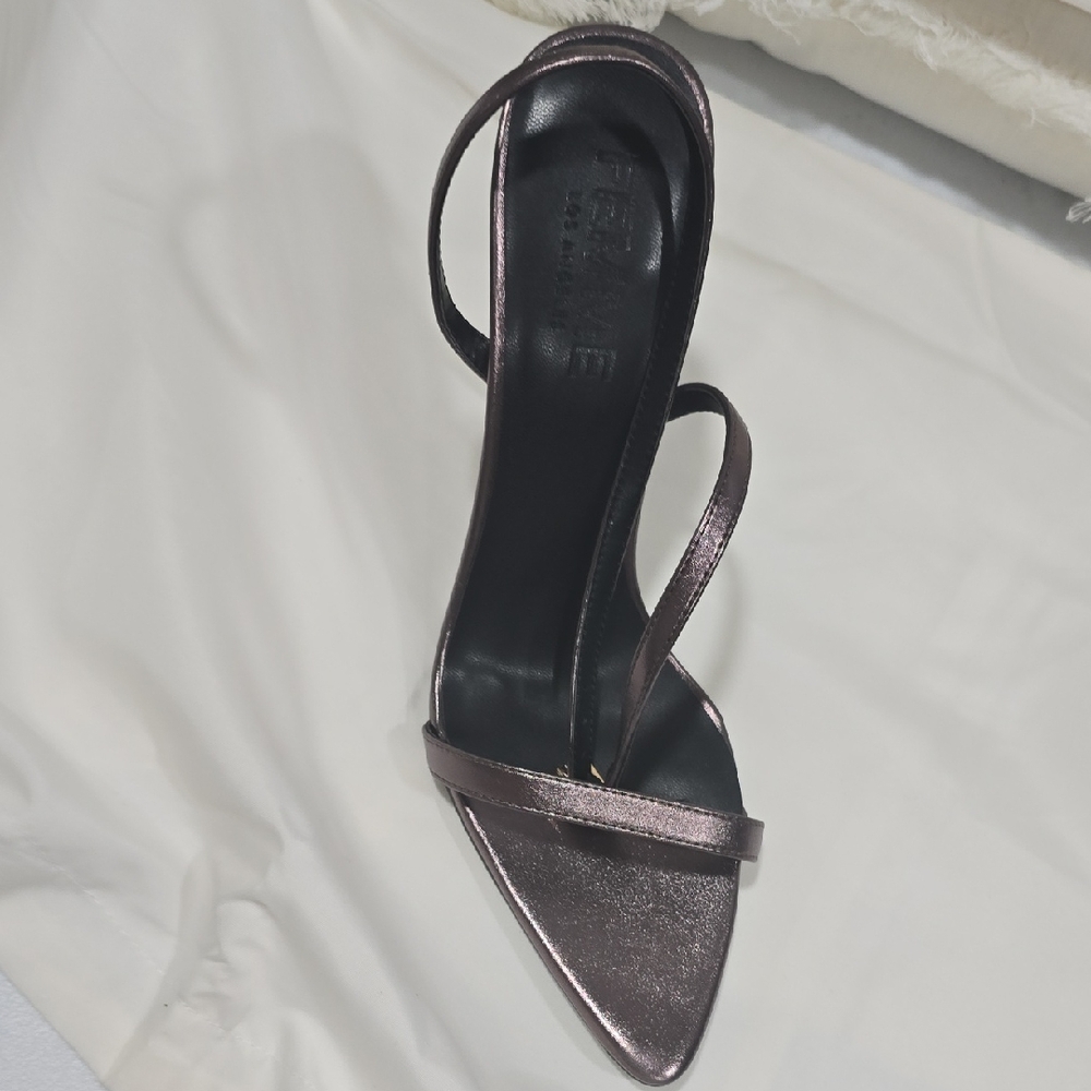 Elegant Metallic Strappy Women's Heel